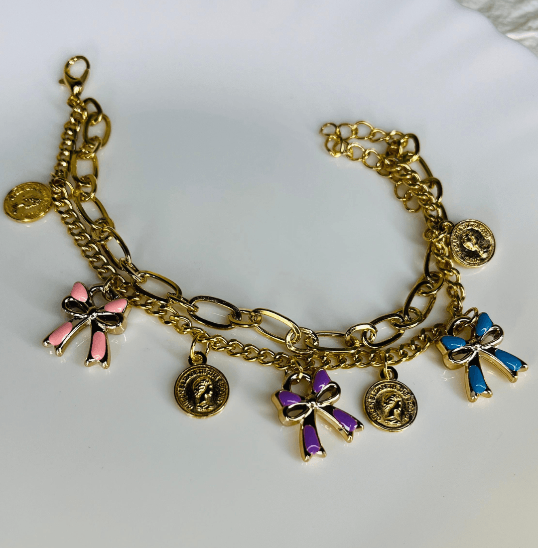 Bow Gold Charm bracelets
