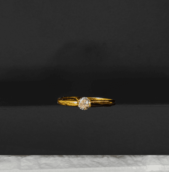 Minimal Solitaire Ring