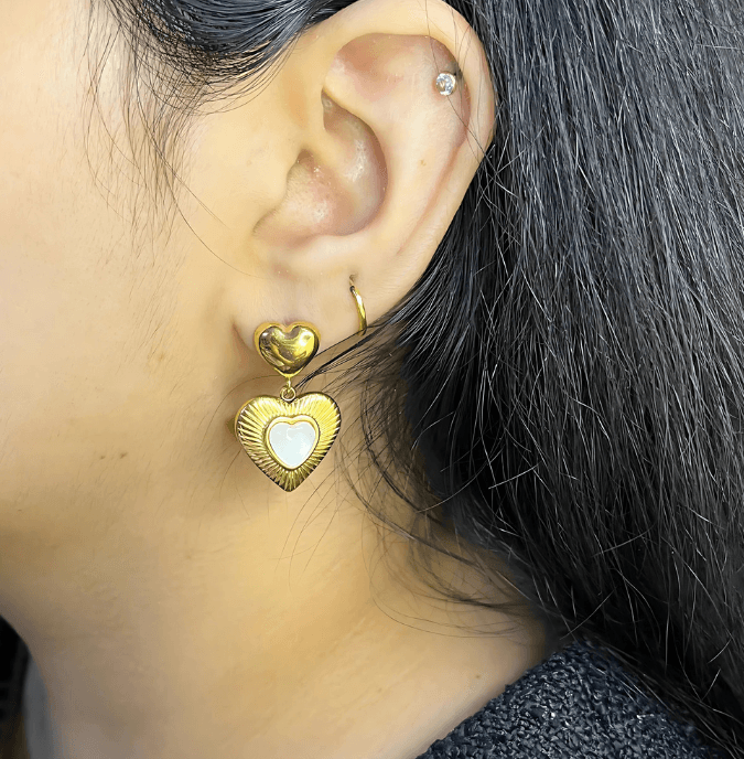 Amore earrings-Mother of Pearl