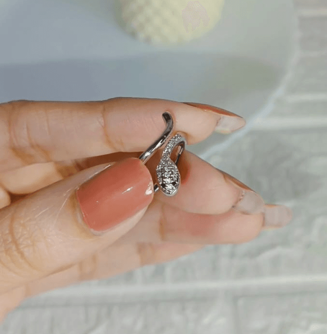Venom Luxe Snake Ring