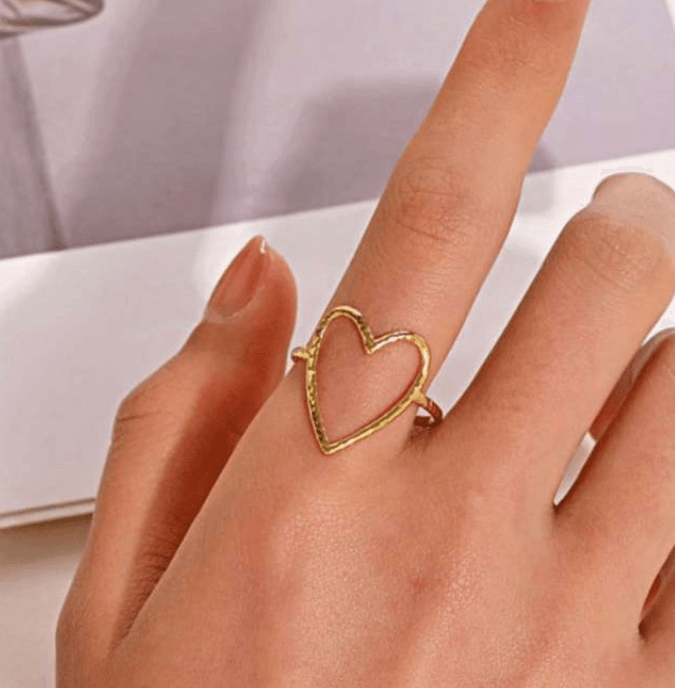 Hollow Heart Ring