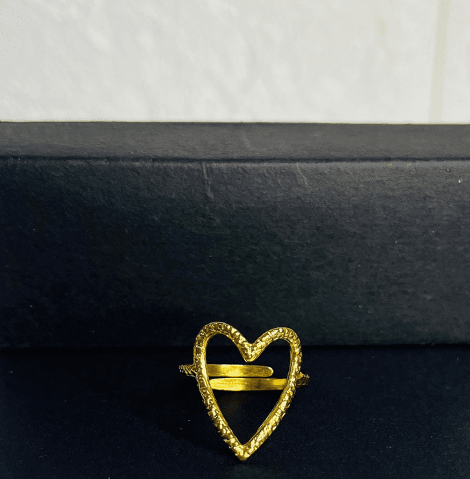 heart ring
