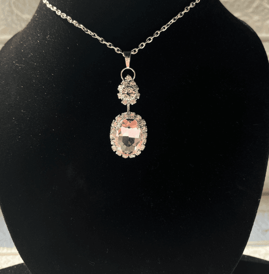 Cinderella-Inspired Necklace – Elegant Fairy Tale Charm