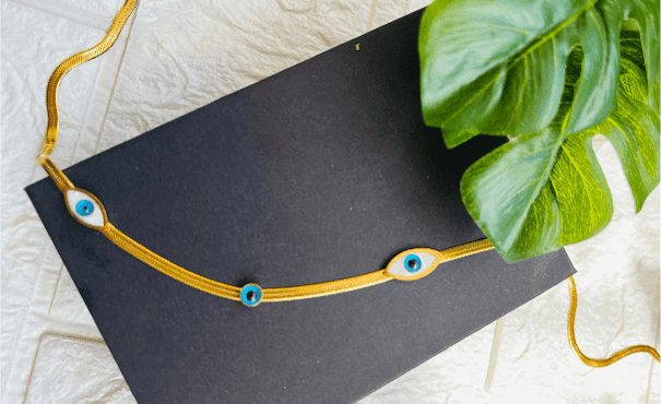 anti tarnish necklace
