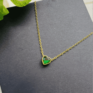 GREEN HEART PENDANT