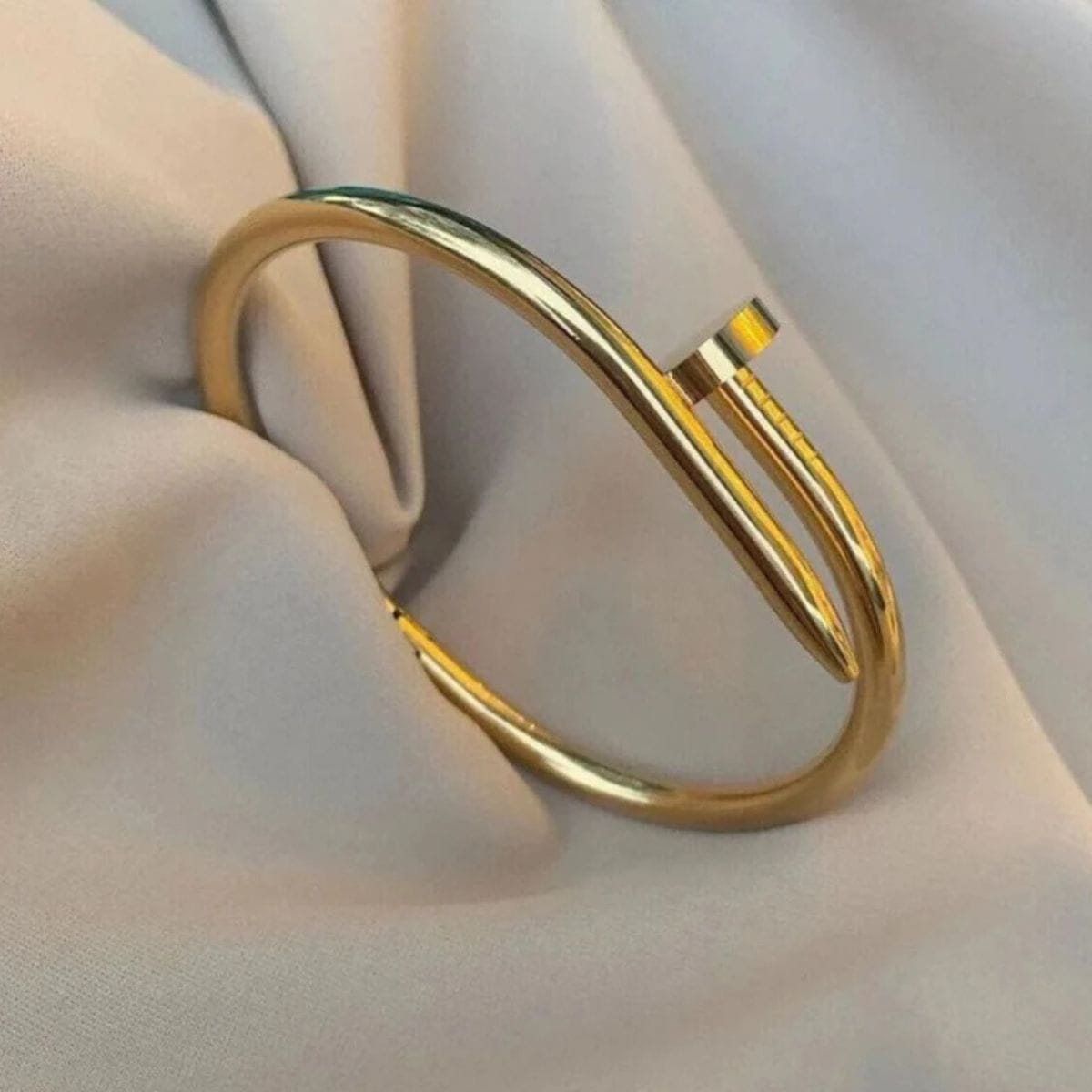 Nail statement bracelet