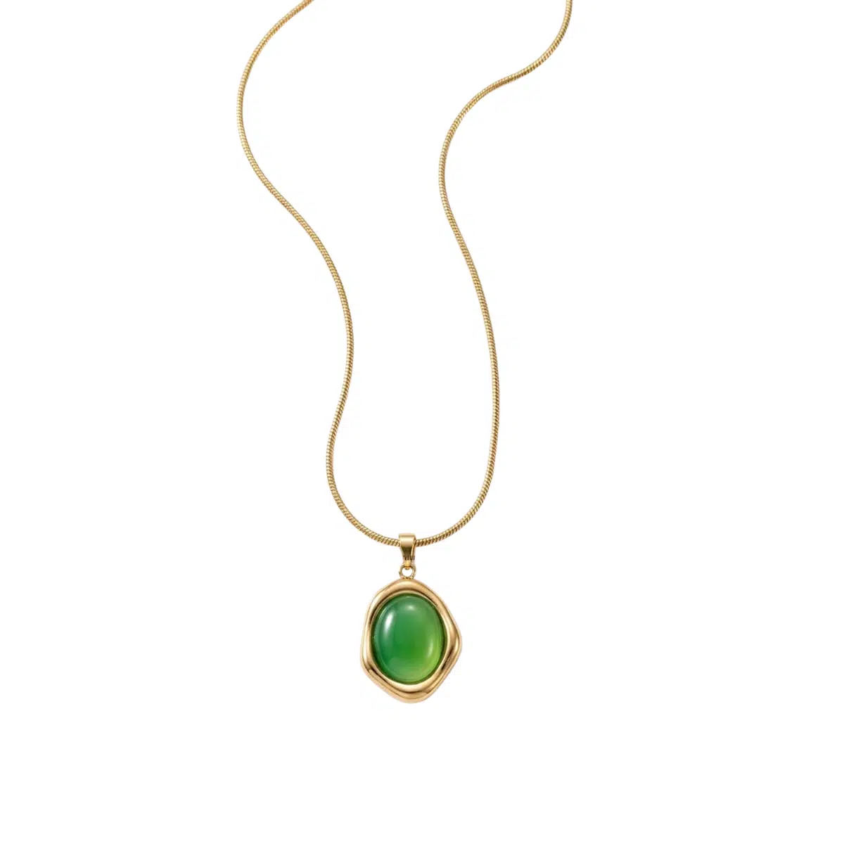 Emera Necklace